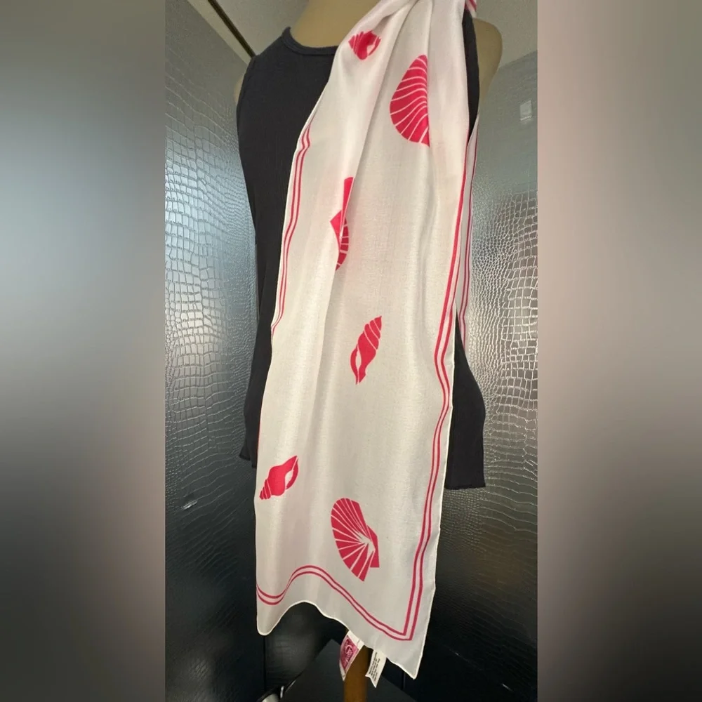 Pappagallo Pretty Vintage Long White Scarf Seashell Pattern Measures 53 x 11